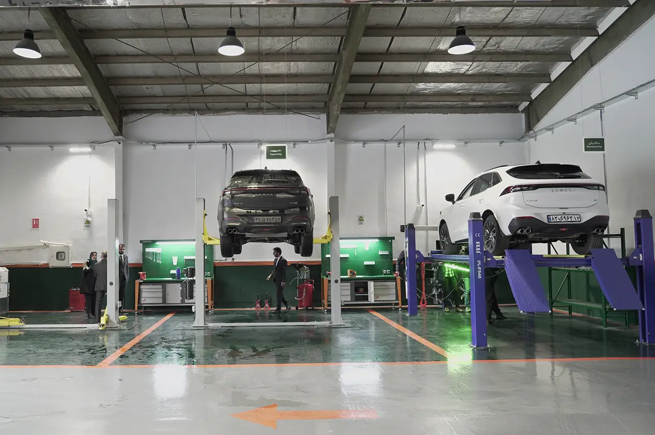 AutomobileFa Lamari Auto Service Mashhad 14021216 002