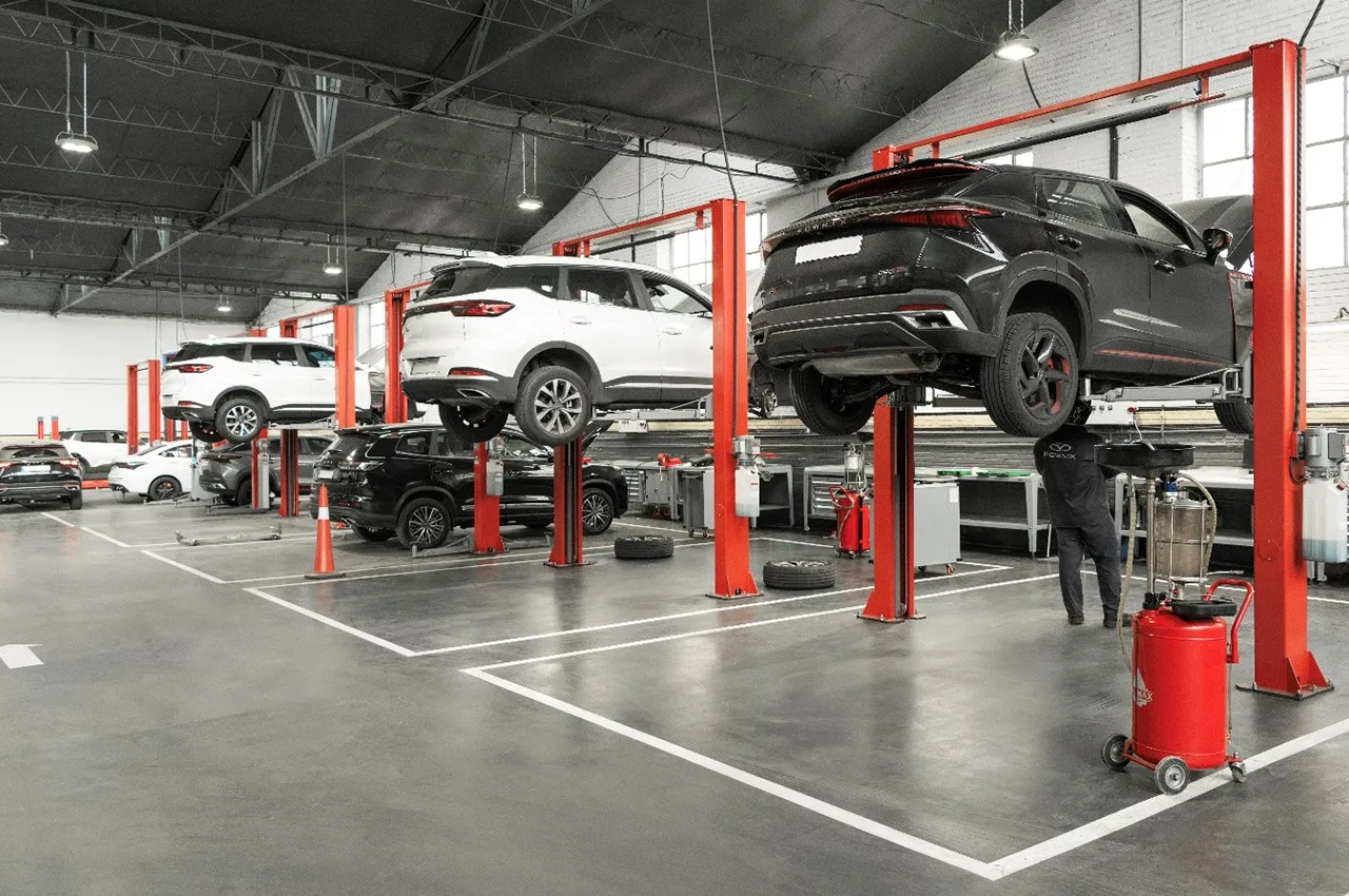 AutomobileFa Fownix Repair Shop 14031208 4