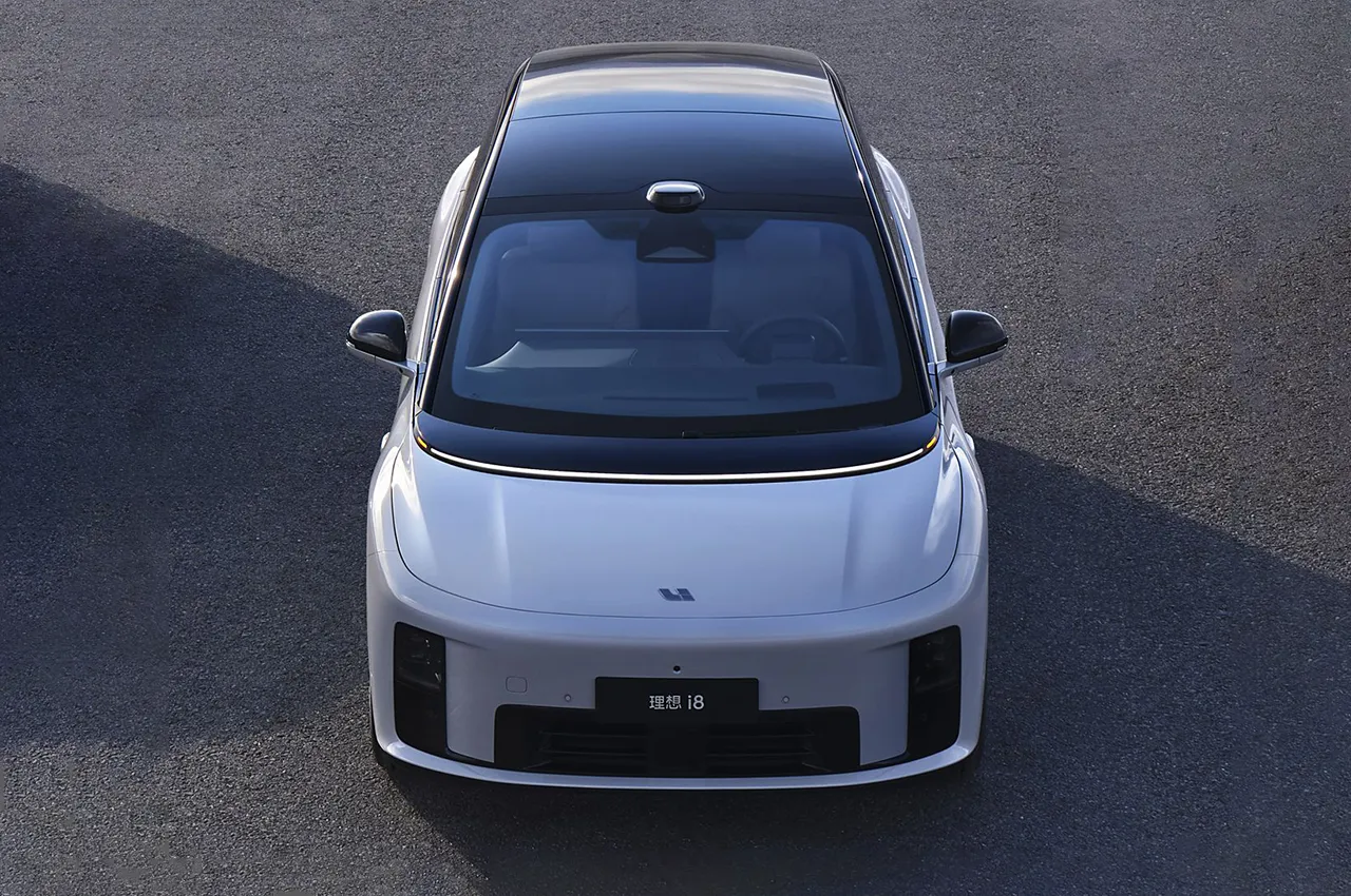 Li Auto i8