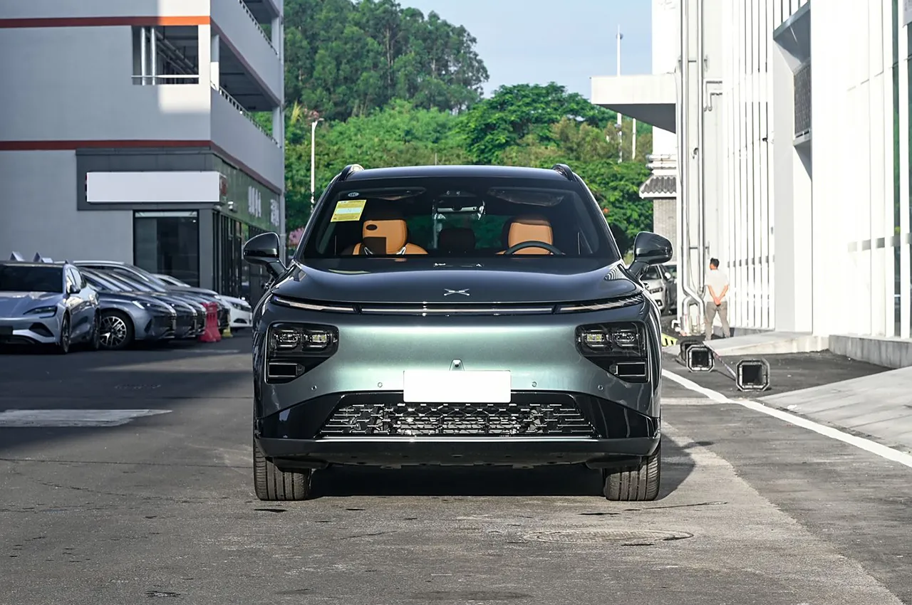 AutomobileFa Xpeng G9 14031218 8