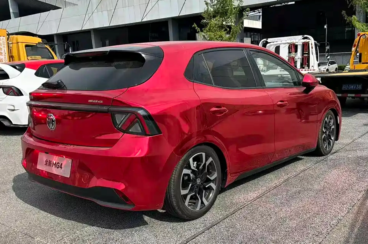 AutomobileFa MG4 electric 14040612 3