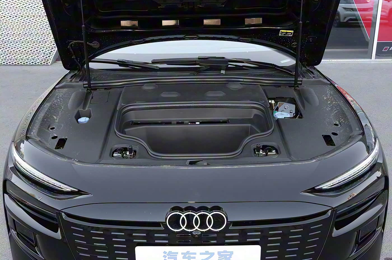 AutomobileFa Audi A6L etron 14040927 10