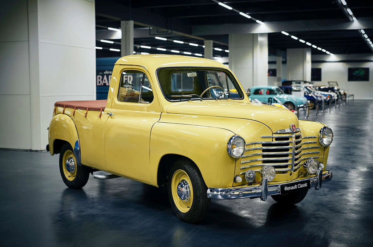 AutomobileFa Renault Colorale 14040924