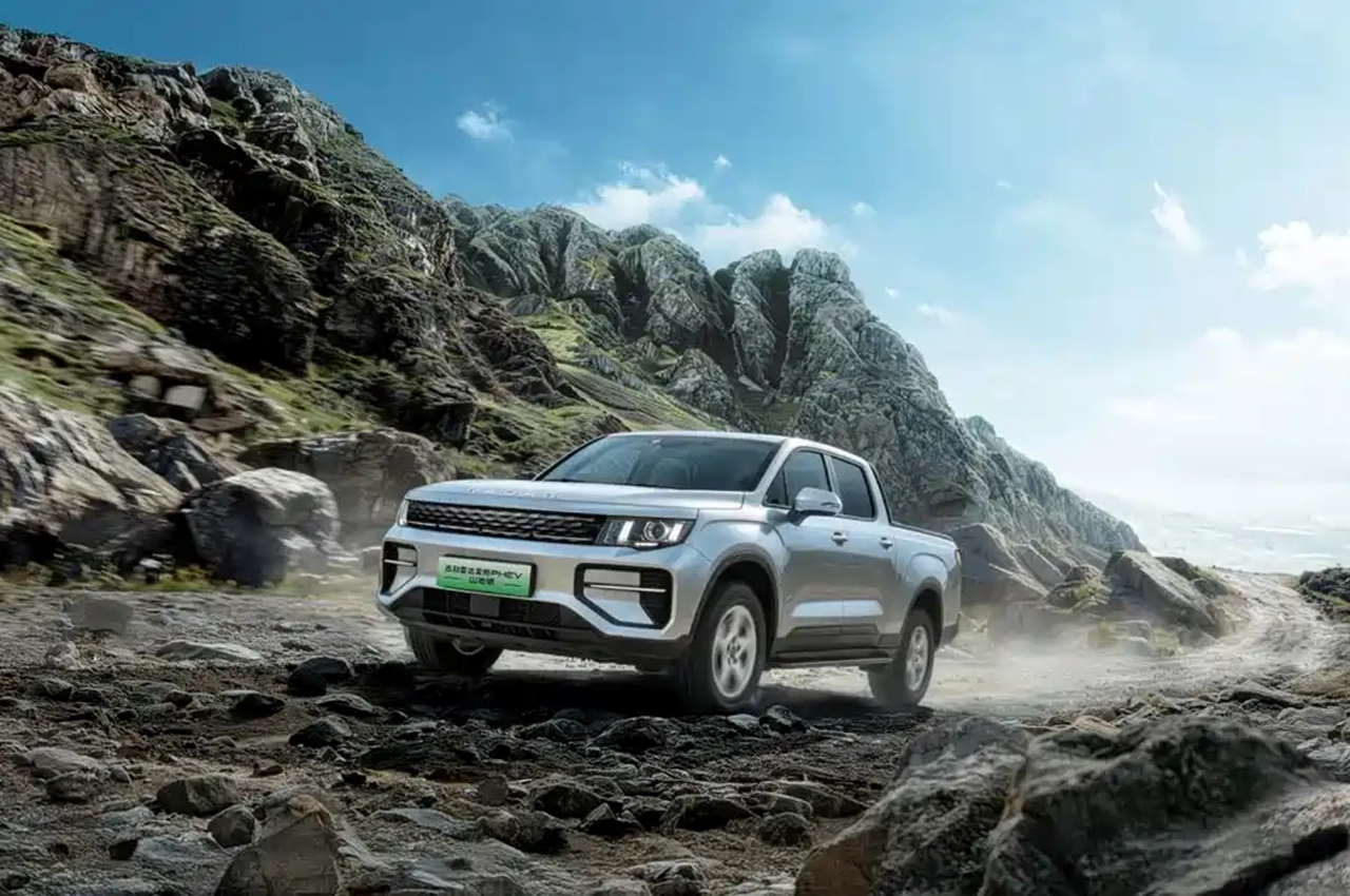 AutomobileFa radar hybrid pickup 14041012 3