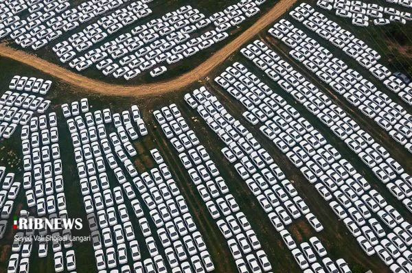 ماجرای دپوی محصولات ایران خودرو در زمین‌های شهر بابل چیست؟